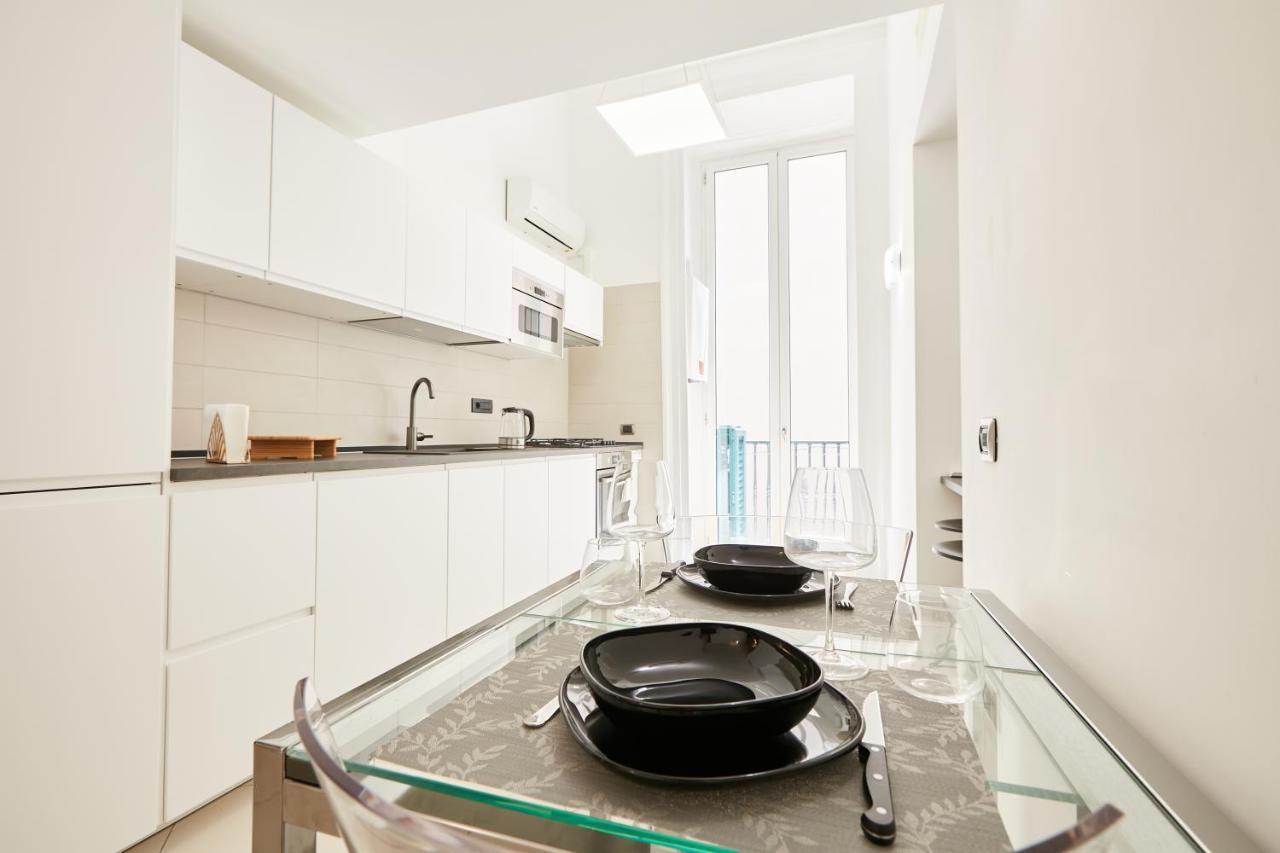 Appartement Studio Duplex At National Museum Napels