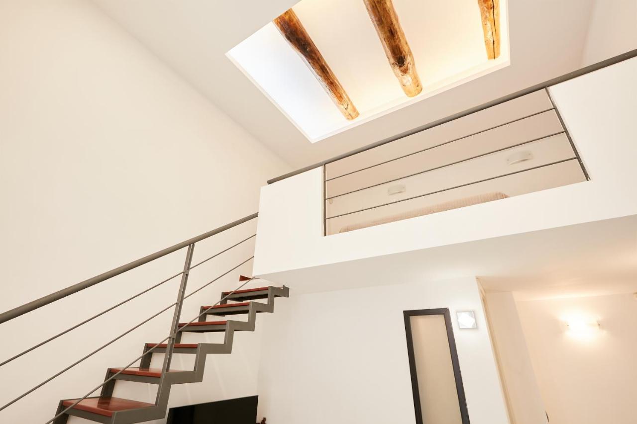 Studio Duplex At National Museum